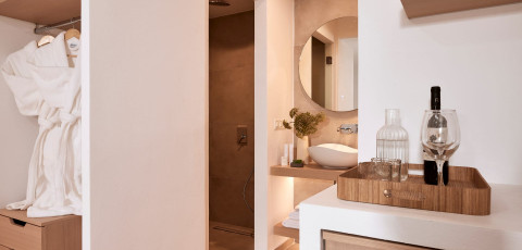 ARCOS SUITES - KAMARES image 11