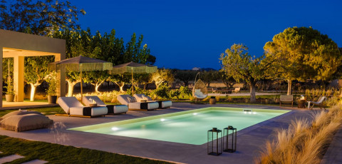 THE ATTICAN VILLA & ESTATE - SLEEPS 8 PERSONS image 13