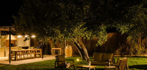 THE ATTICAN VILLA & ESTATE - SLEEPS 8 PERSONS image 15