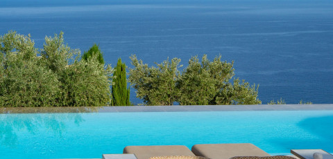 BASSA MAINA VILLAS & SUITES image 5