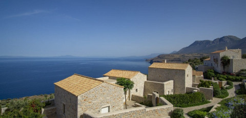 BASSA MAINA VILLAS & SUITES image 7