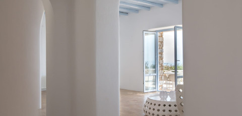 CALME BOUTIQUE HOTEL - CHRYSSI AKTI image 7