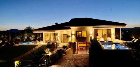 ELAIA GROVE VILLAS I & II - KALAMATA image 1