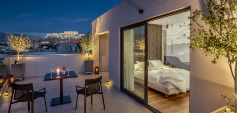 IVIS 4 HOTEL image 1
