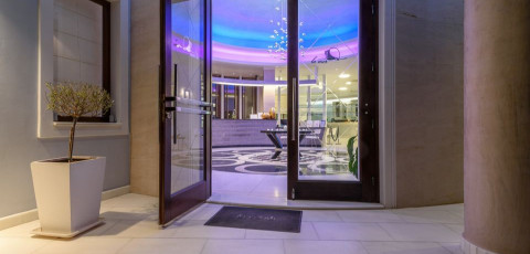 LA MER DELUXE HOTEL & SPA - KAMARI image 11