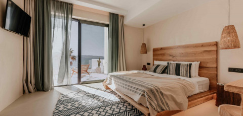 OSTRAKO BEACHSIDE SUITES - AGIA ANNA image 18