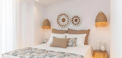 ALMIRIKI BEACHSIDE SUITES - PLAKA image 10