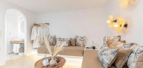 ALMIRIKI BEACHSIDE SUITES - PLAKA image 11